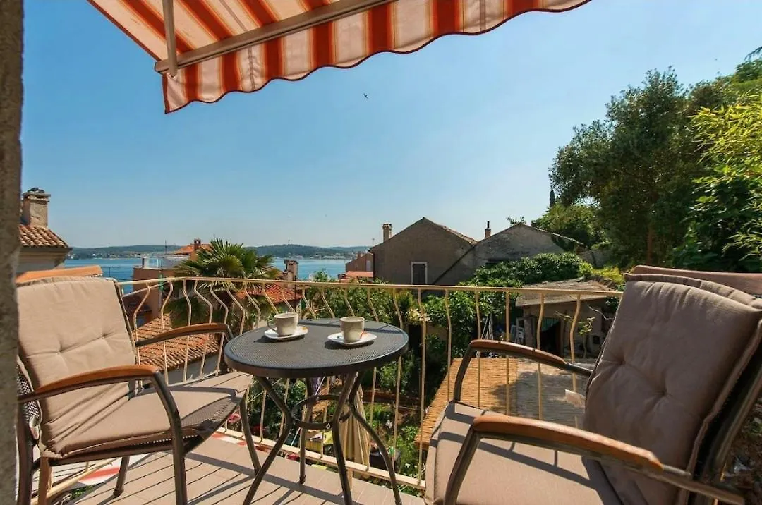 Апартаменты Sea View House Ровинь