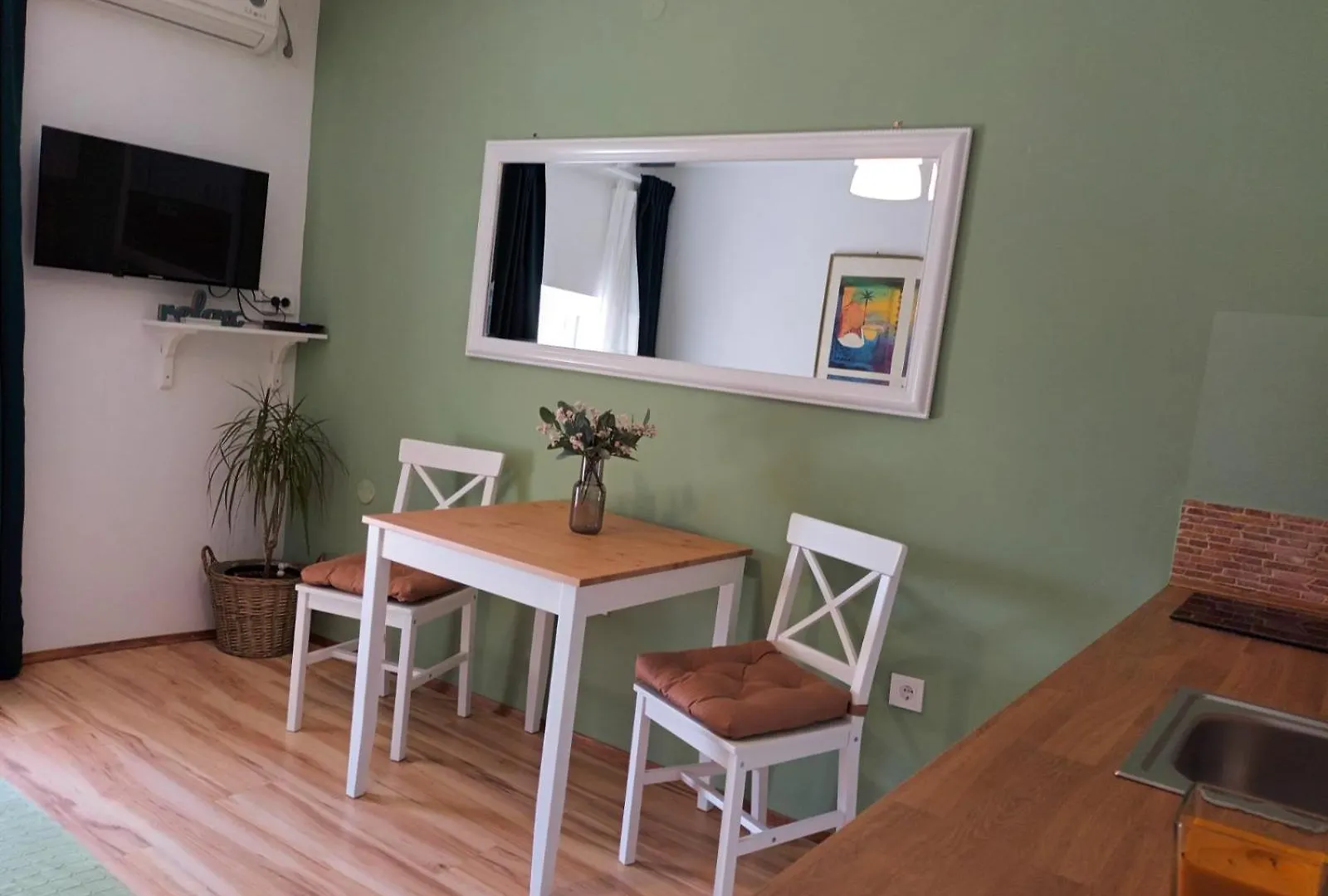 דירות רוביני Sea View House